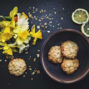 ไอโออิ: เพิ่มโอกาสชนะด้วย สล็อต เครดิตฟรี 100 บาท